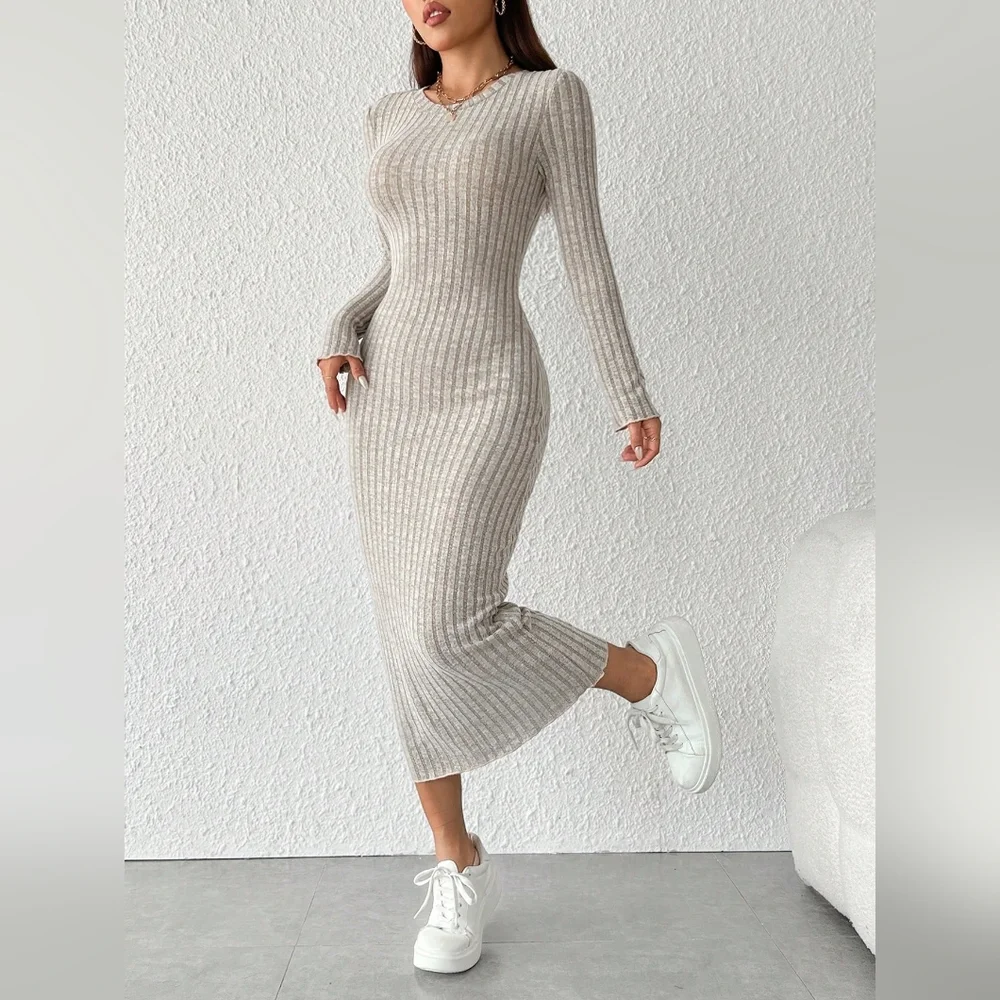 Solid Color Long Sleeve Dress - Picture 3 of 4